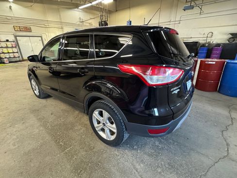 Used 2016 Ford Escape SE AWD/4WD image 6