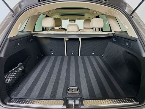 Used 2022 Mercedes-Benz GLC 300 image 27