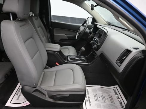 Used 2019 Chevrolet Colorado W/T w/ WT Convenience Package AWD/4WD image 7