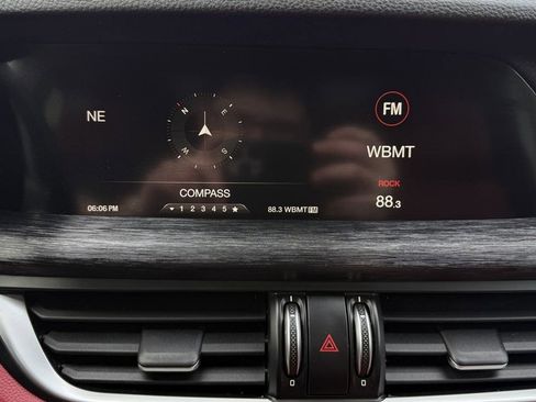 Used 2019 Alfa Romeo Stelvio AWD image 50