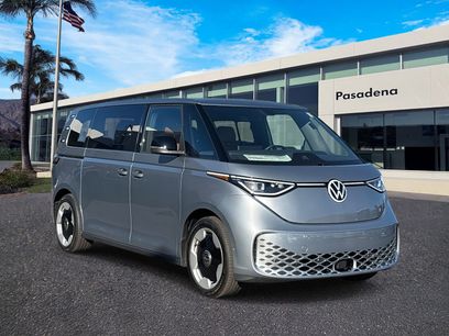 Used 2025 Volkswagen ID. Buzz Pro S