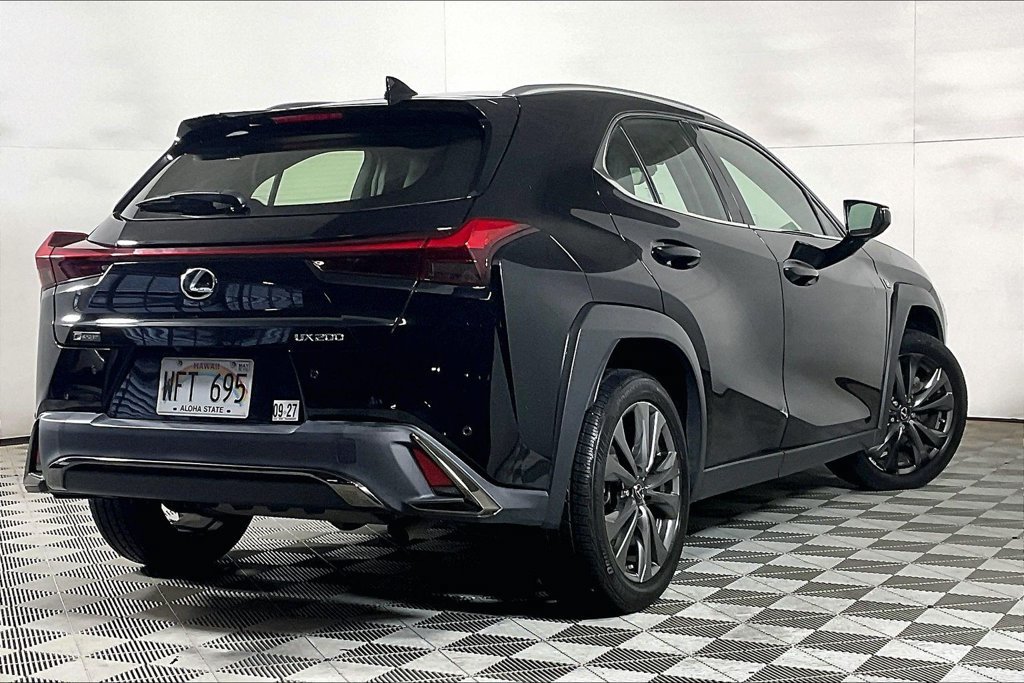 Used 2021 Lexus UX 200 F Sport FWD image 10
