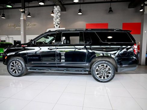 Used 2022 Chevrolet Suburban Z71 AWD/4WD image 8