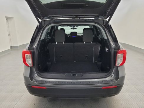 Used 2023 Ford Explorer XLT RWD image 29