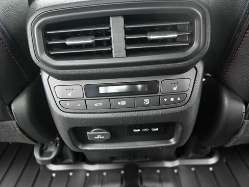 New 2026 Honda Ridgeline Black Edition image 10
