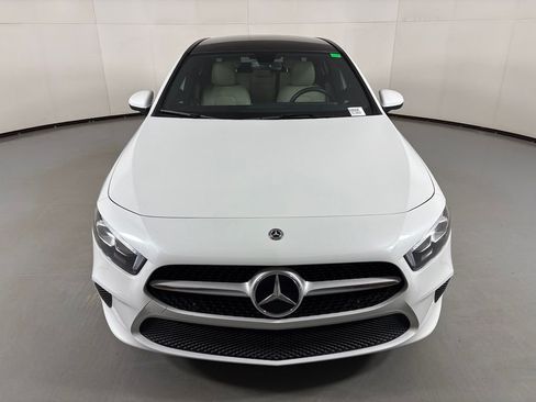Used 2020 Mercedes-Benz A 220 image 3
