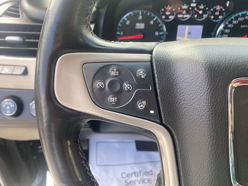 Used 2020 GMC Yukon Denali w/ Denali Premium Package AWD/4WD image 49