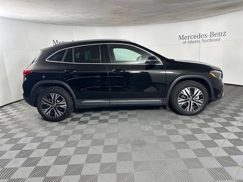 Certified 2025 Mercedes-Benz GLA 250 image 8