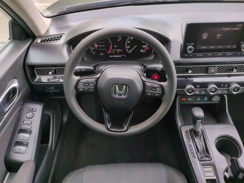 Used 2025 Honda Civic LX image 15