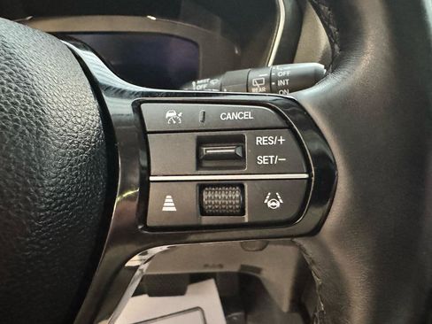 Used 2023 Honda Pilot Elite image 14