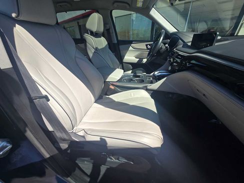 Used 2023 Acura MDX SH-AWD w/ Advance Package image 10