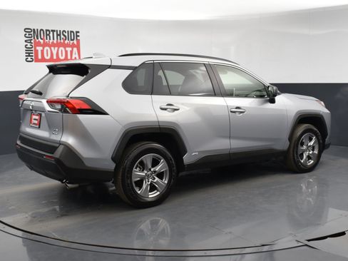 Used 2025 Toyota RAV4 LE image 4