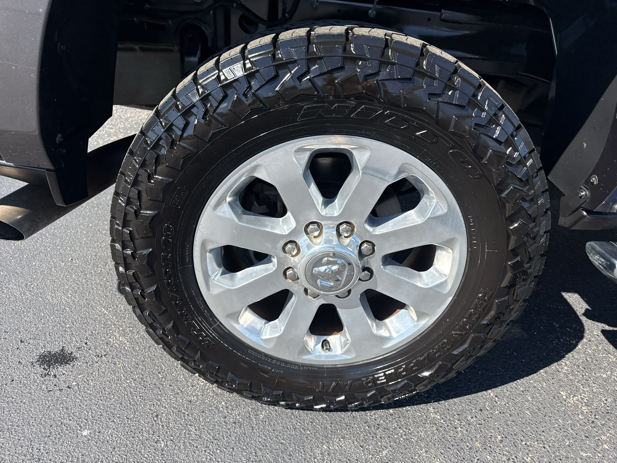 Used 2021 RAM 2500 Laramie AWD/4WD image 10