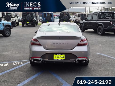 Used 2024 Genesis G70 2.5T RWD image 7
