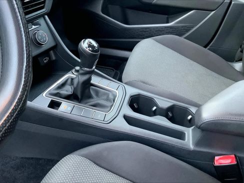 Used 2019 Volkswagen Jetta S image 15