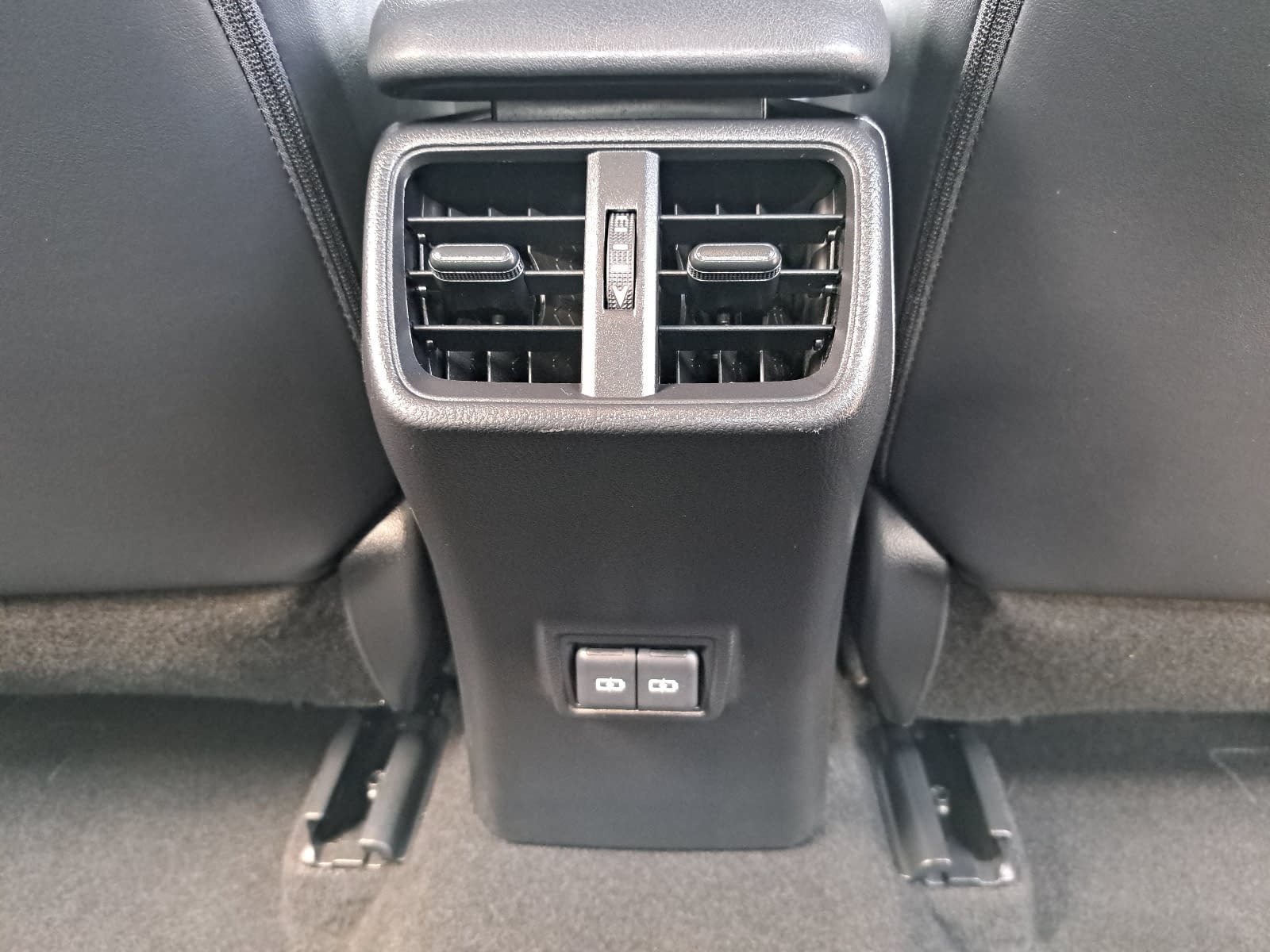 Used 2023 Lexus UX 250h FWD w/ Accessory Package (Z2) image 12