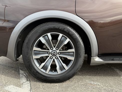 Used 2017 Nissan Armada SL w/ Moonroof Package image 13