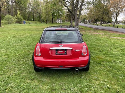 Used 2005 MINI Cooper Hardtop FWD image 21