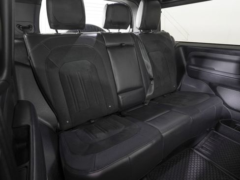 Used 2024 Land Rover Defender 90 Carpathian Edition AWD/4WD image 9