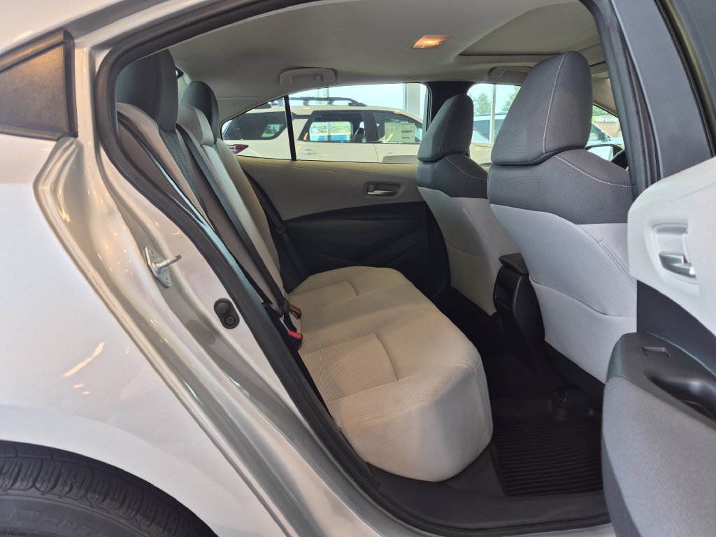 Used 2020 Toyota Corolla LE w/ LE Premium Package FWD image 23