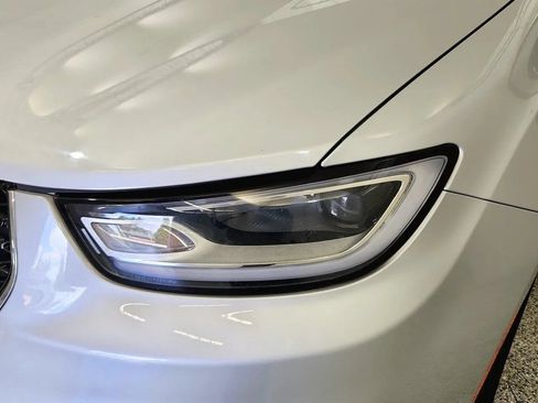 Used 2024 Chrysler Pacifica Touring-L FWD image 33