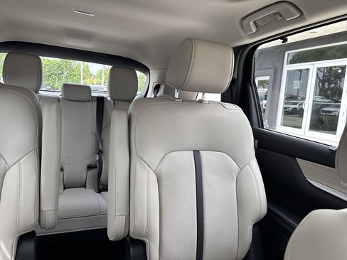 Used 2025 MAZDA CX-90 3.3 Turbo w/ Premium Sport Pkg image 19