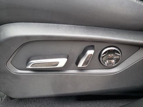 Certified 2025 Acura RDX SH-AWD w/ Technology Package image 19