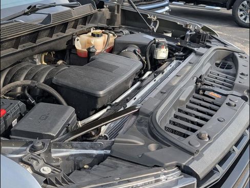 Used 2020 Chevrolet Silverado 1500 LT Trail Boss image 23