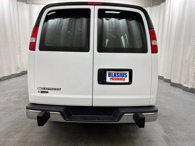 Used 2025 Chevrolet Express 2500 w/ Driver Convenience Package RWD image 18