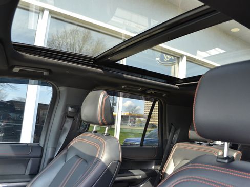 Used 2024 Ford Expedition Timberline image 13