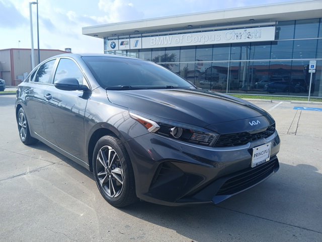 Used 2024 Kia Forte LXS w/ LXS Technology Package FWD image 1