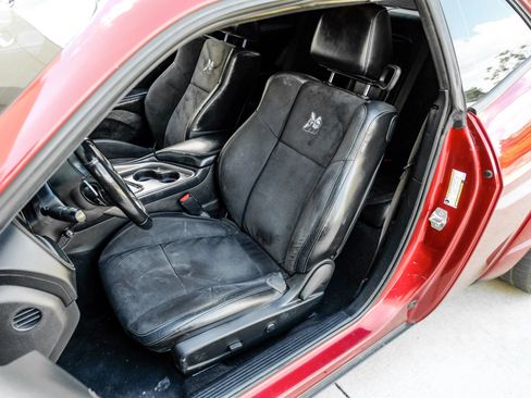 Used 2022 Dodge Challenger R/T Scat Pack RWD image 38