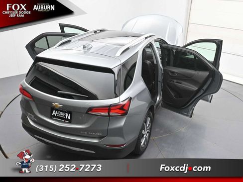 Used 2024 Chevrolet Equinox Premier AWD/4WD image 40