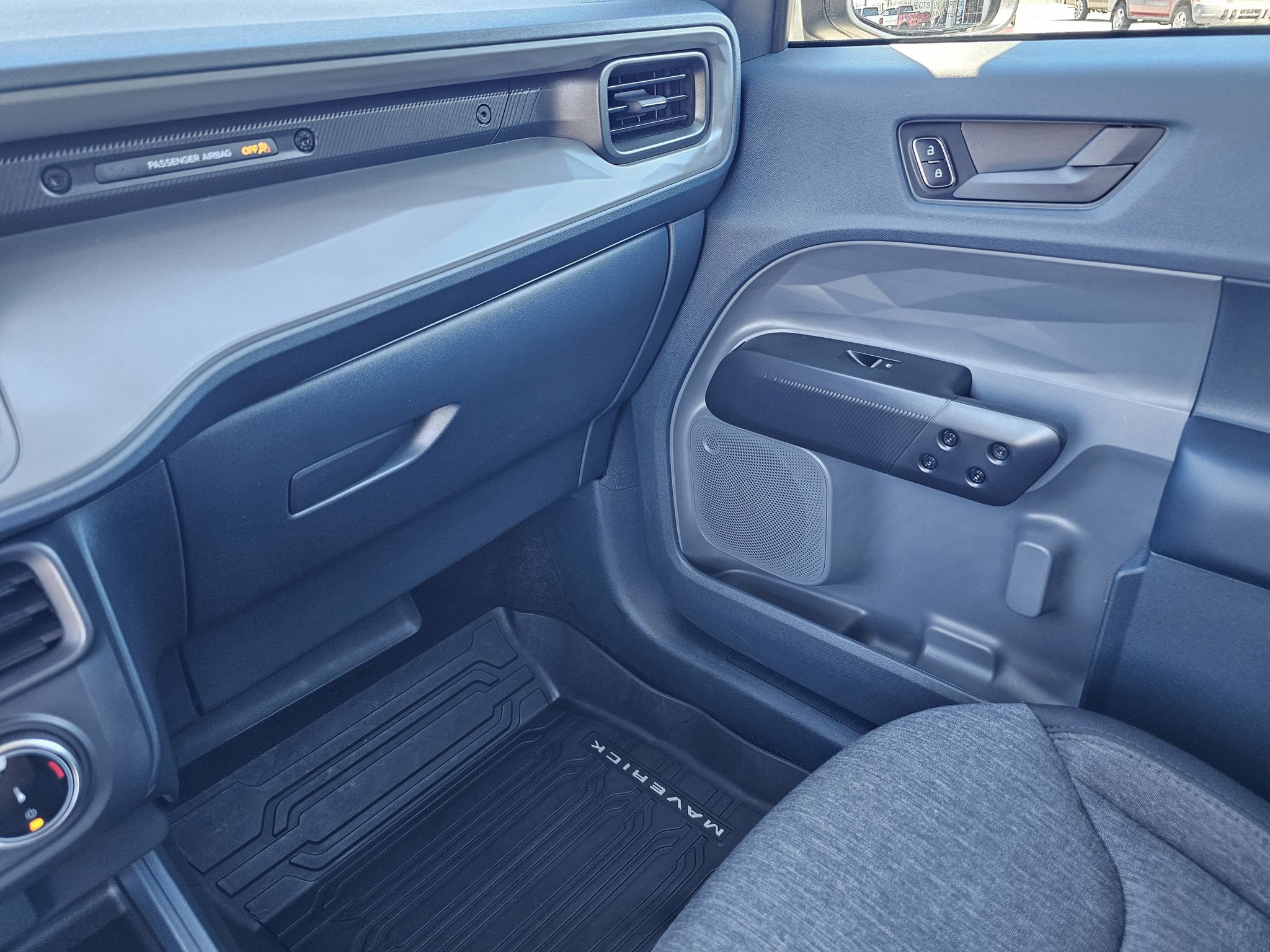 Used 2024 Ford Maverick XLT w/ XLT Luxury Package FWD image 29