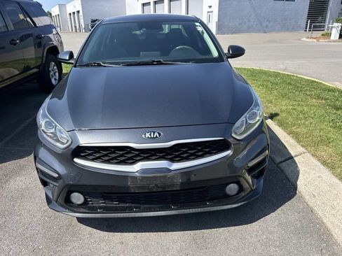 Used 2019 Kia Forte LXS FWD image 2