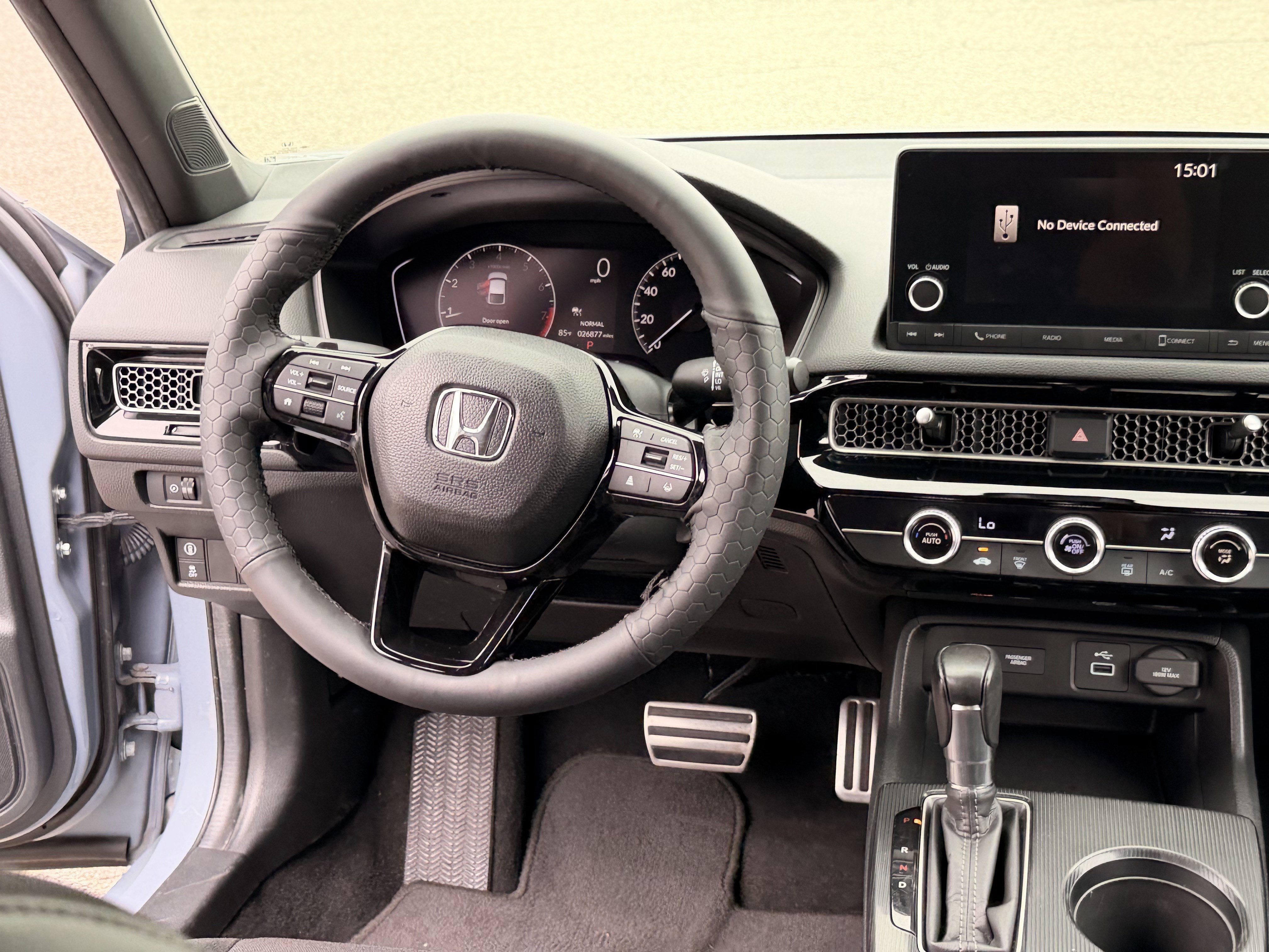Used 2023 Honda Civic Sport image 19