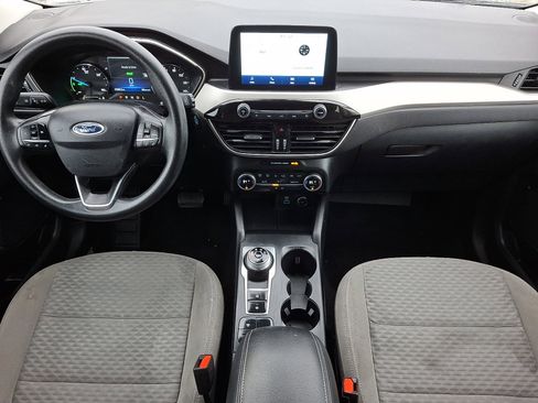 Certified 2021 Ford Escape SE image 15