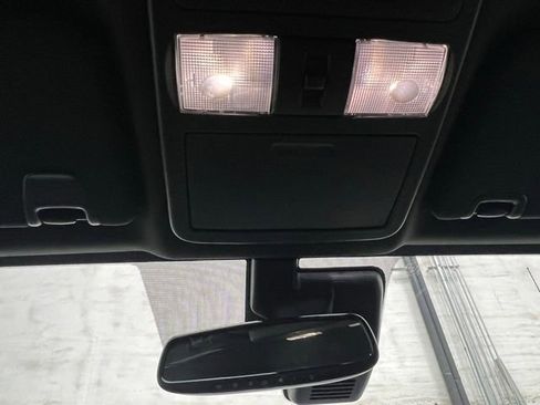 Used 2021 Nissan Titan PRO-4X w/ Pro-4x Convenience Package image 24