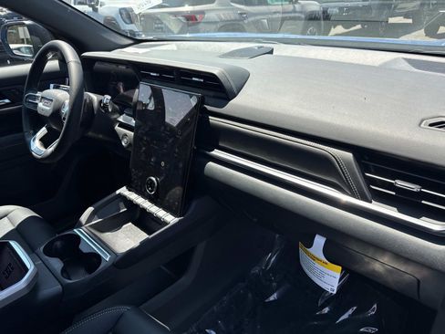 New 2026 GMC Terrain Elevation w/ Elevation Premium Package image 29