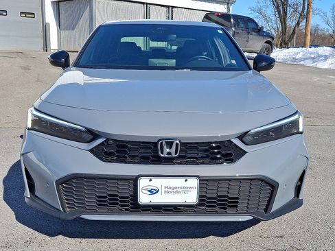 Used 2025 Honda Civic Sport Touring image 2