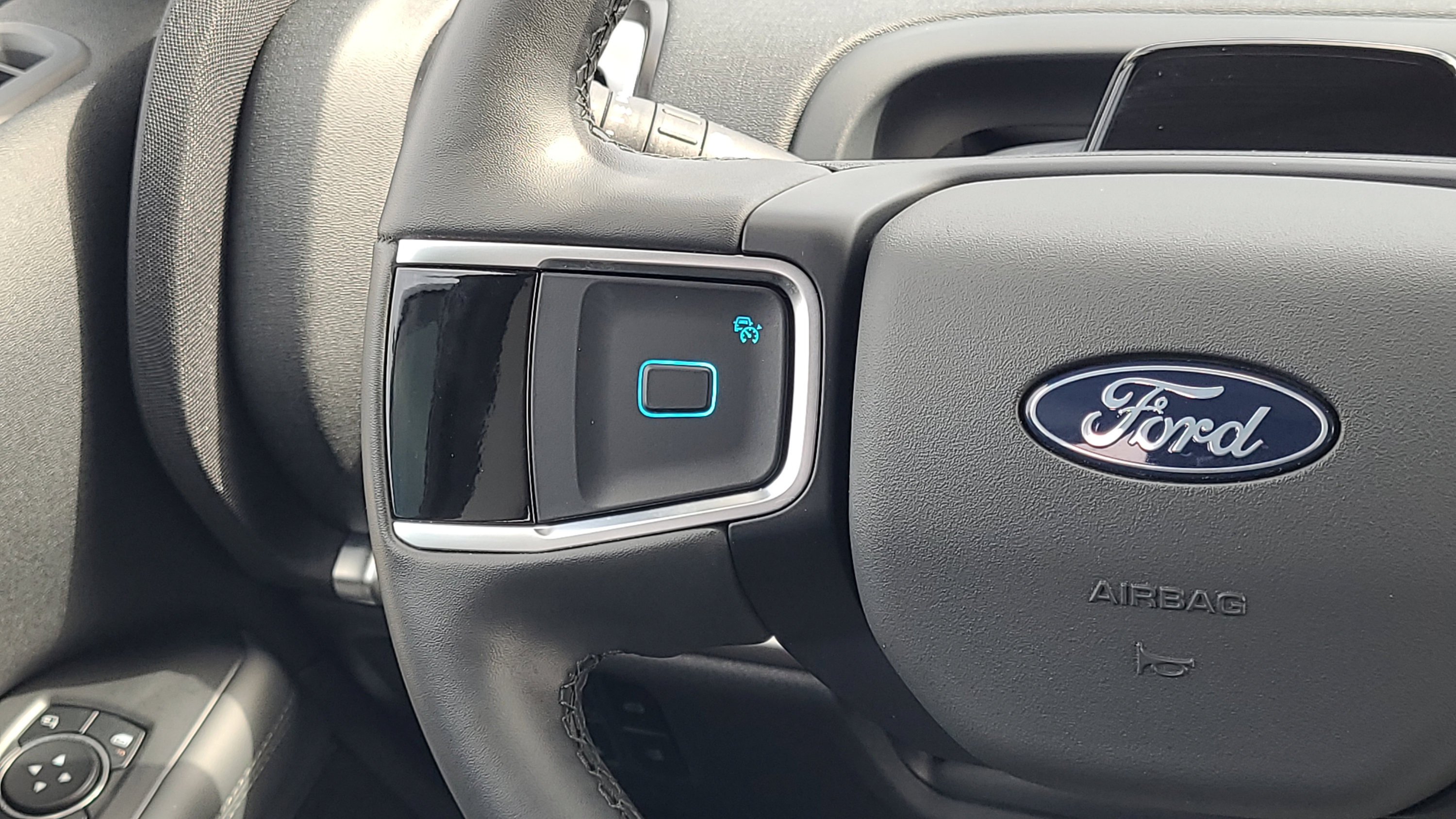 Used 2026 Ford Expedition Max Active AWD/4WD image 14
