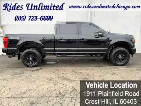Used 2022 Ford F250 Lariat w/ Black Appearance Package image 6