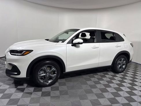 New 2026 Honda HR-V LX image 12