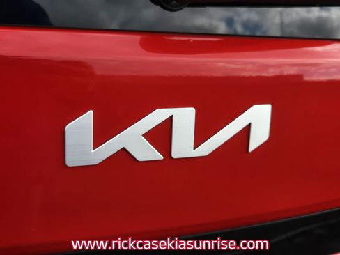 Used 2022 Kia Soul S image 7