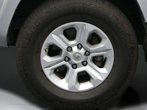 Used 2021 Toyota 4Runner SR5 Premium AWD/4WD image 10