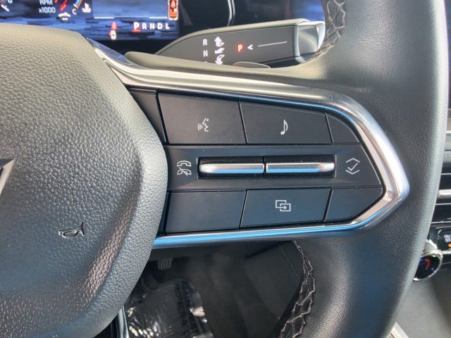 Used 2025 Chevrolet Suburban LS AWD/4WD image 24