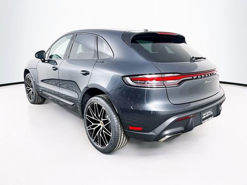 New 2026 Porsche Macan image 3