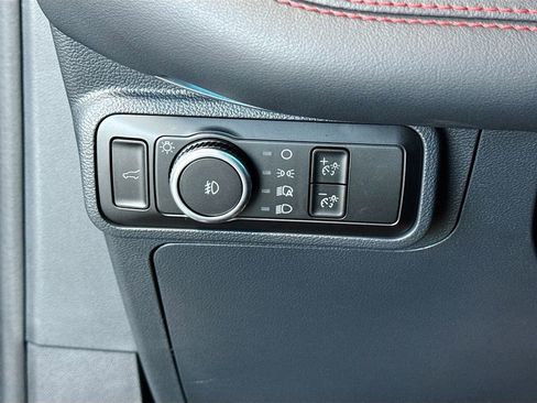 Used 2025 Ford Explorer ST-Line w/ Premium Package image 6