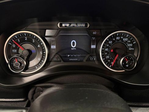 Used 2020 RAM 1500 Laramie AWD/4WD image 15