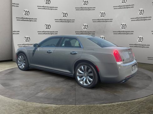 Used 2017 Chrysler 300 C w/ Safetytec Plus Group RWD image 3